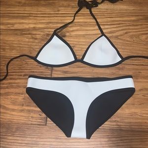 Triangl bikini